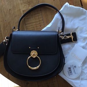Chloe Large Tess black leather shoulder bag